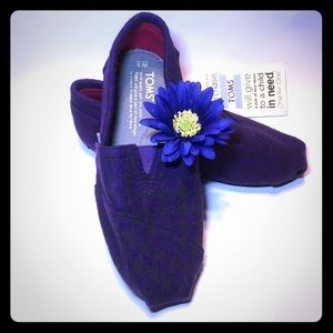 TOMS Woman’s New Classic Purple/Black Houndstooth
